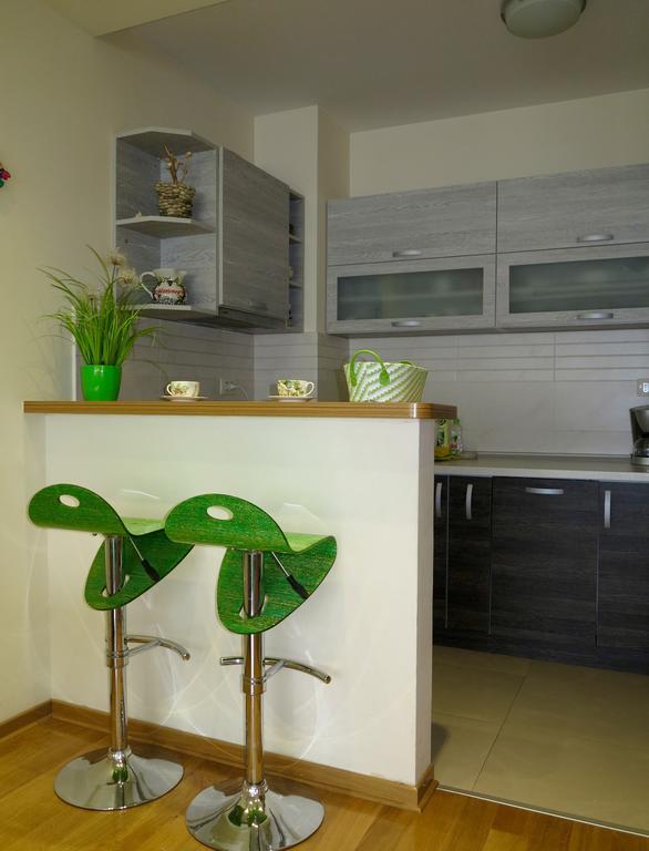 Apartment Verdan Bar Bagian luar foto